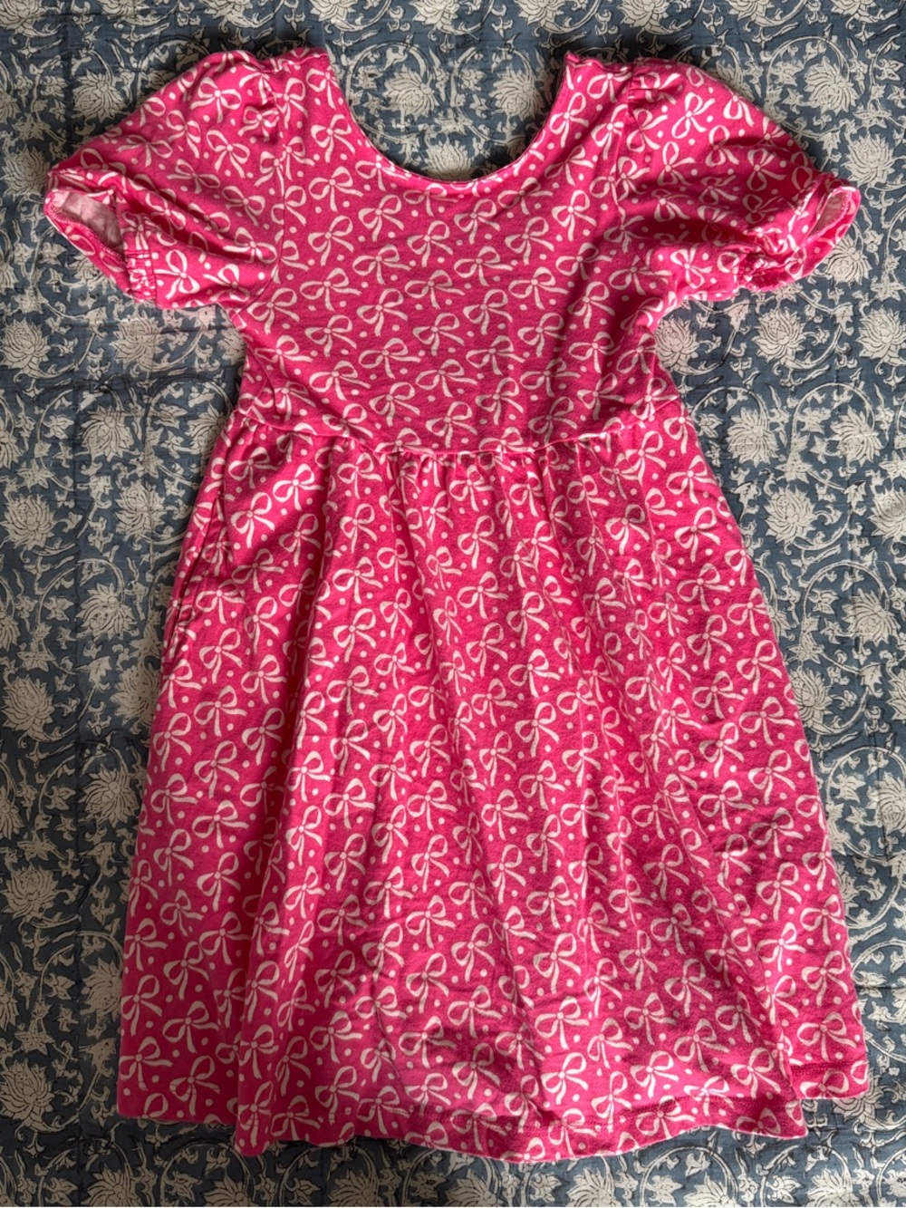 Mini Boden Girls' Pink Short Sleeve Dress size 7-8 in like new condition